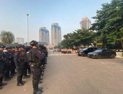 1.632 Personel Polisi Dikerahkan Amankan Aksi Ojol di Silang Selatan Monas