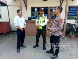 Patroli Humanis di Jantung Kota: Sinergi Polisi dan Security Jaga Kondusifitas Roxy
