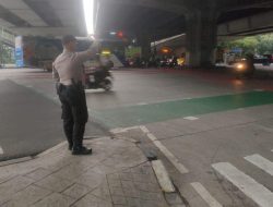 Polsek Cempaka Putih Laksanakan Gatur Lalin Sore, Hadirkan Rasa Aman dan Lancar bagi Pengguna Jalan