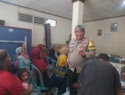 Bhabinkamtibmas Polsek Metro Gambir Kawal Posyandu Lansia di Petojo Selatan, Wujud Kepedulian terhadap Kesehatan Warga