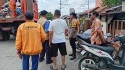 Bhabinkamtibmas Gandeng Aparat dan Warga dalam Penertiban Lingkungan Duri Pulo