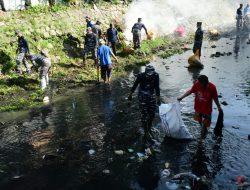 Jelang HUT Ke-80 TNI, Lanal Bandung Gelar Program Kali Bersih
