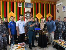 Danlanal Sabang Terima Piagam Penghargaan Dari BNNK Sabang