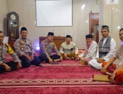 POLISI DEKAT DENGAN UMAT, DIT BIMAS POLDA METRO JAYA KUNJUNGI MASJID AR-RAHMAH PASEBAN