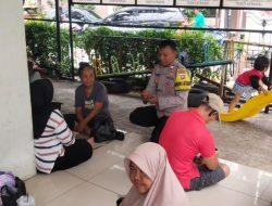 Bhabinkamtibmas Kelurahan Cideng Ajak Ibu-Ibu Warga RW 06 Wujudkan Lingkungan Aman dan Nyaman