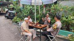 Polisi Sambangi Ketua RW dan Warga di Rusun RW 01 Kebon Kacang